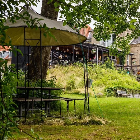 Vandrerhjem, I Kongens Baghave Fredensborg