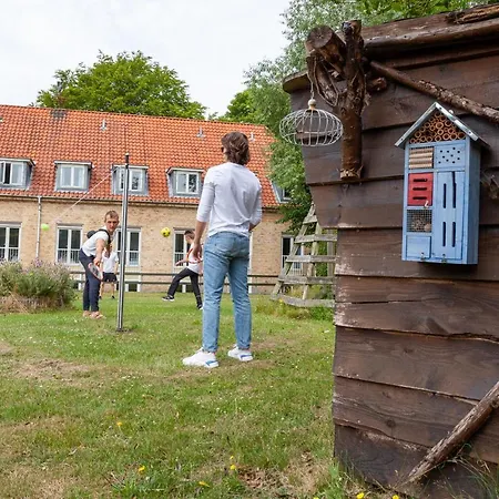 Vandrerhjem, I Kongens Baghave Hostel *
