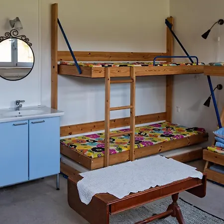 Vandrerhjem, I Kongens Baghave *