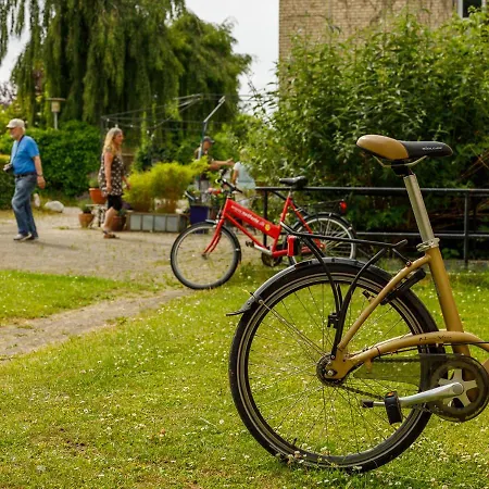 Vandrerhjem, I Kongens Baghave Fredensborg