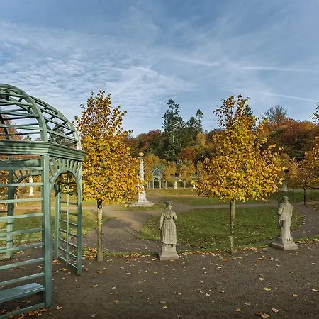 Vandrerhjem, I Kongens Baghave Vandrerhjem *