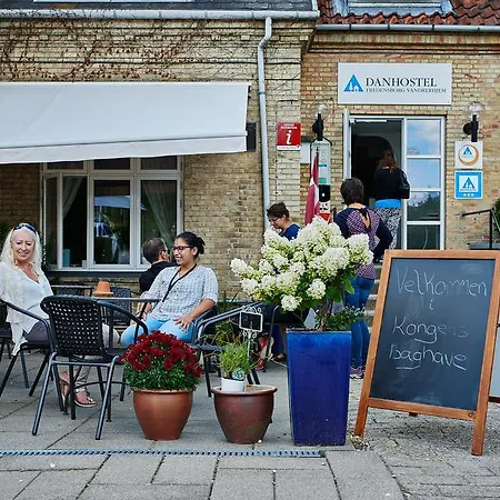 Vandrerhjem, I Kongens Baghave * Fredensborg