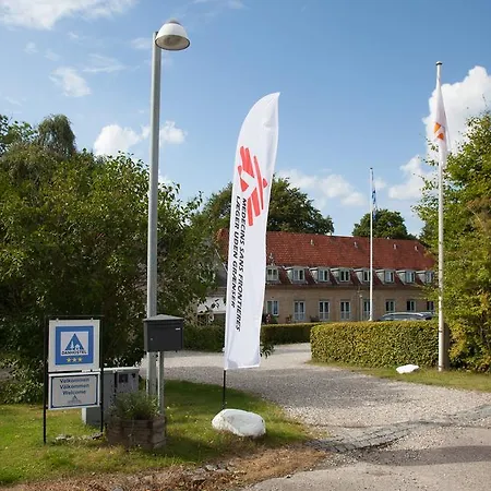 Vandrerhjem, I Kongens Baghave Fredensborg