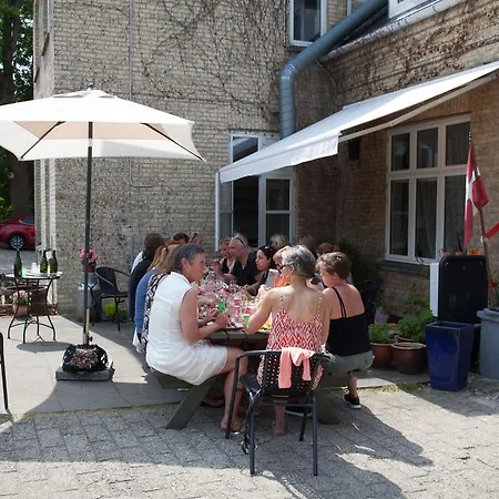 Vandrerhjem, I Kongens Baghave Vandrerhjem