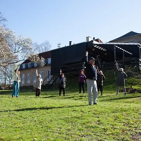 Vandrerhjem, I Kongens Baghave