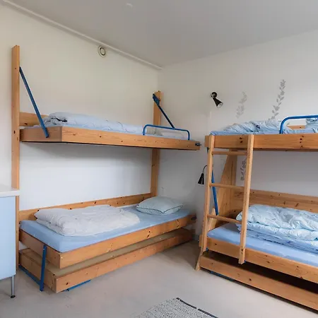 Vandrerhjem, I Kongens Baghave *