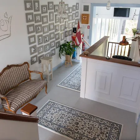 Vandrerhjem, I Kongens Baghave Ostello *