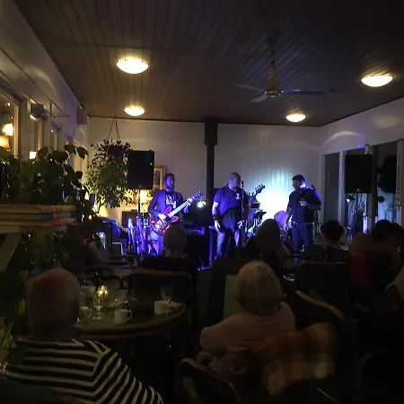 Vandrerhjem, I Kongens Baghave Hostel *