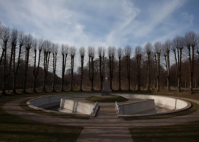 Vandrerhjem, I Kongens Baghave * Fredensborg