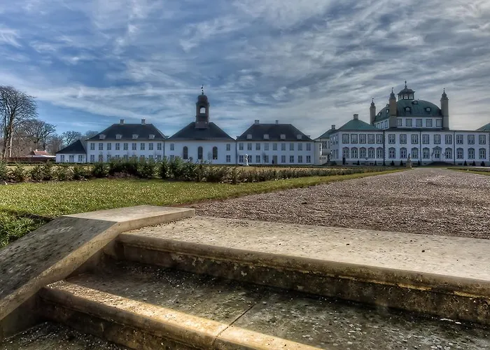 Vandrerhjem, I Kongens Baghave * Fredensborg