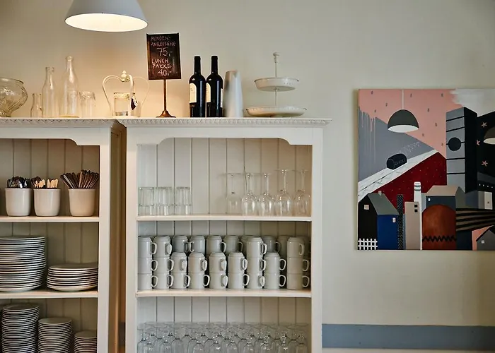 Ostello Vandrerhjem, I Kongens Baghave *