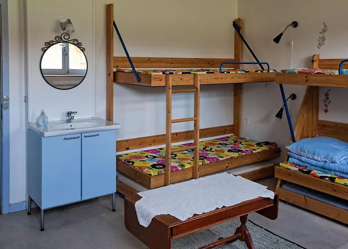 Vandrerhjem, I Kongens Baghave * 弗雷登斯堡