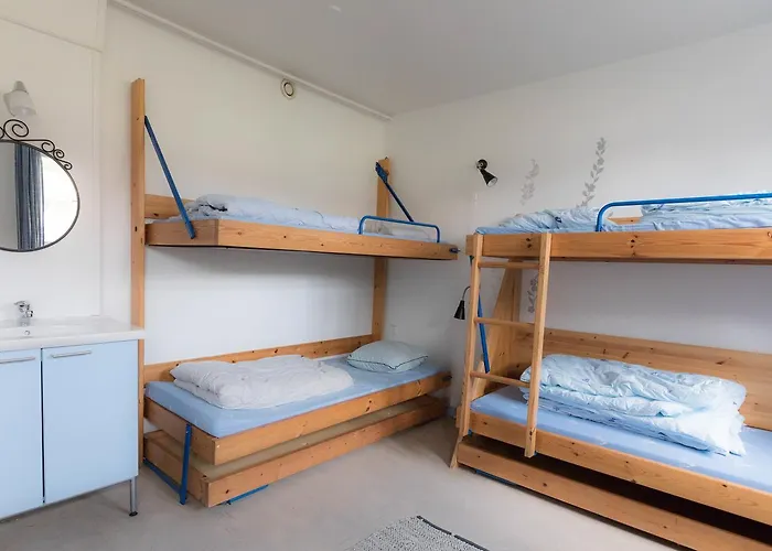 Vandrerhjem, I Kongens Baghave *